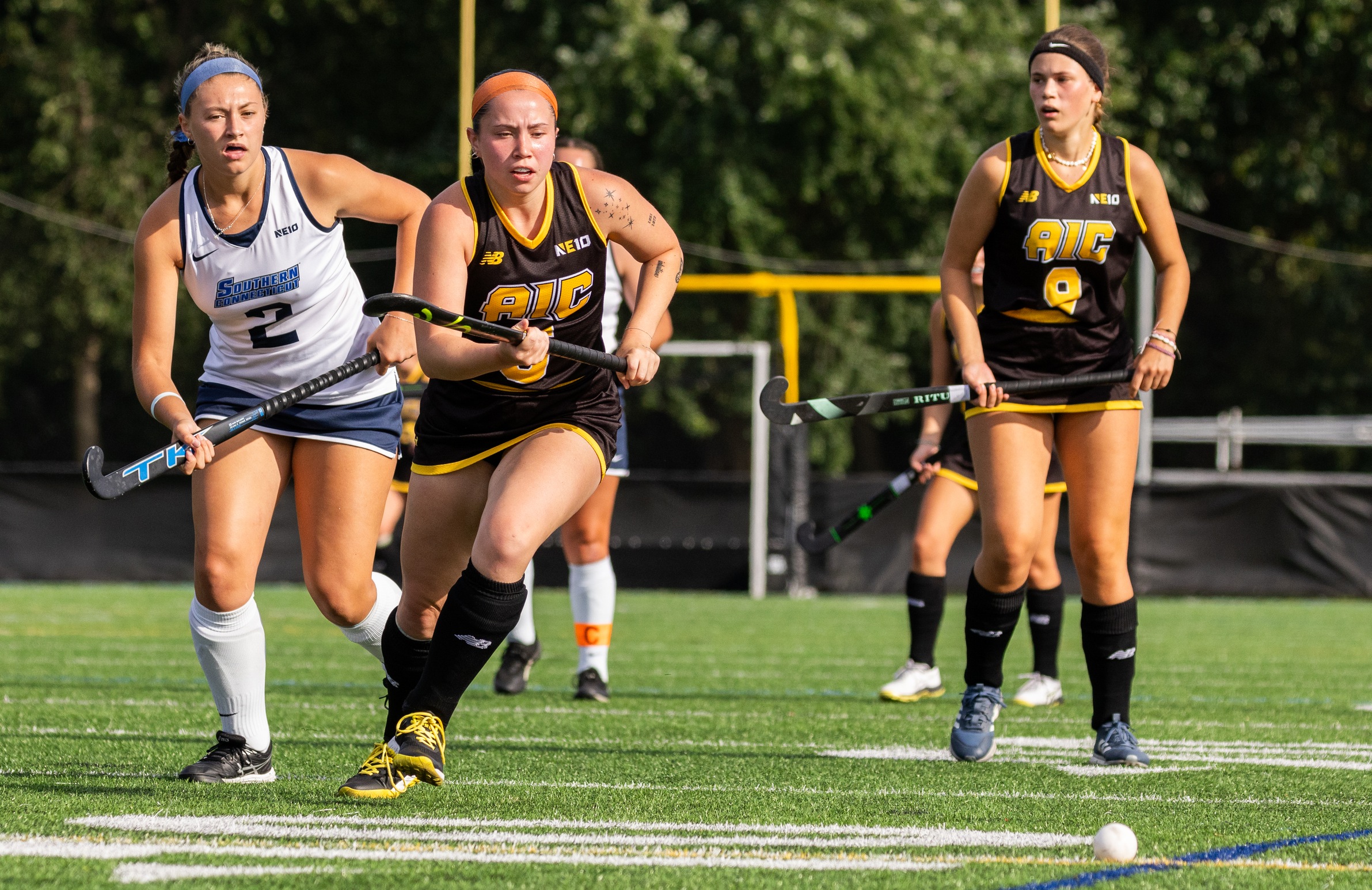 Field Hockey drops close contest with No. 6 Saint Anselm
